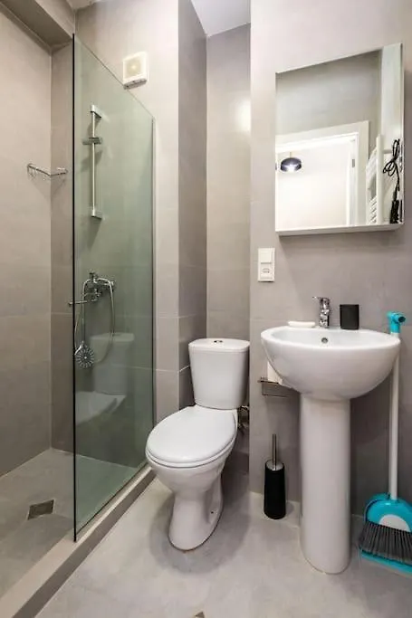 Cozy Berbuki Apartment Tbilisi 0*,