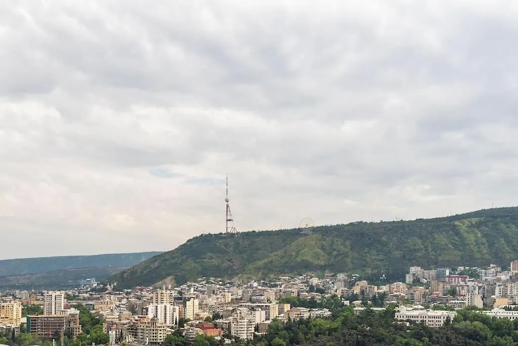 Cozy Berbuki Apartment Tbilisi Georgien